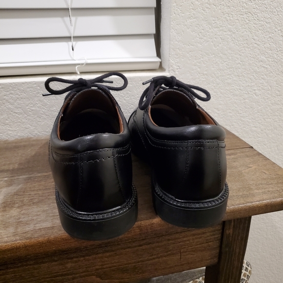 Dockers Gordon Dress Shoes - Picture 5 of 8